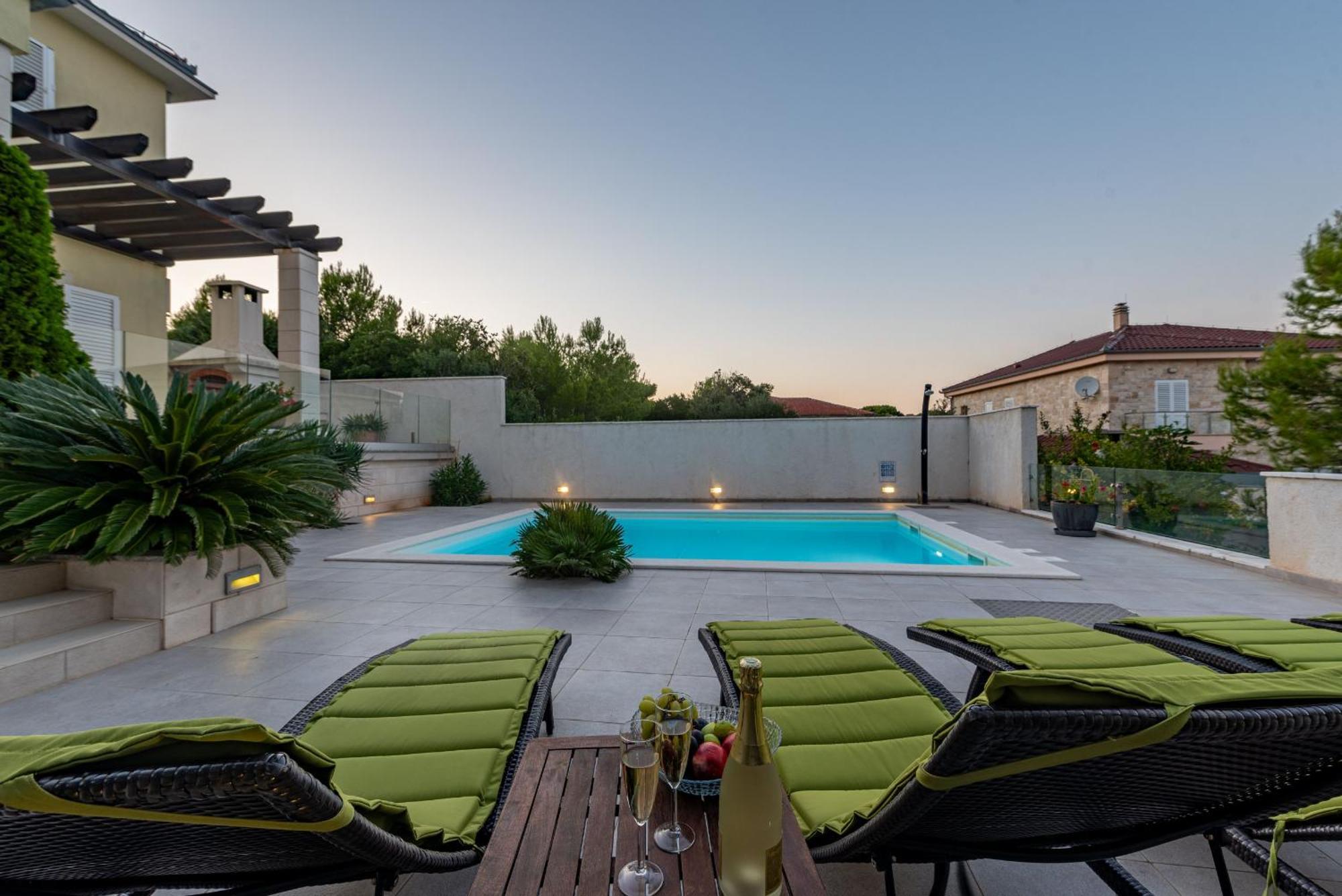 Villa Tatijana Zadarvillas กูกลีตซา ภายนอก รูปภาพ
